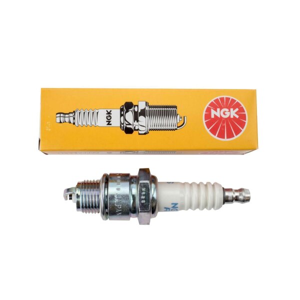 Spark Plug NGK BR8HS for Aprilia SR 50 LC Ditech-Replica-SBK 2001-2002